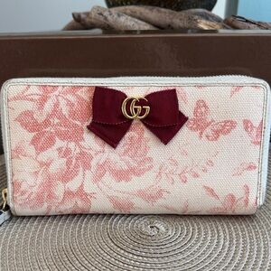 Gucci Pink Floral Canvas Zip Wallet with Burgundy Bow and Gold GG